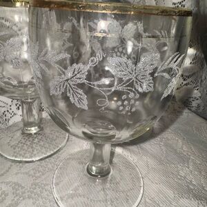 vintage Bartlett Collins wine/ water goblet set of 4